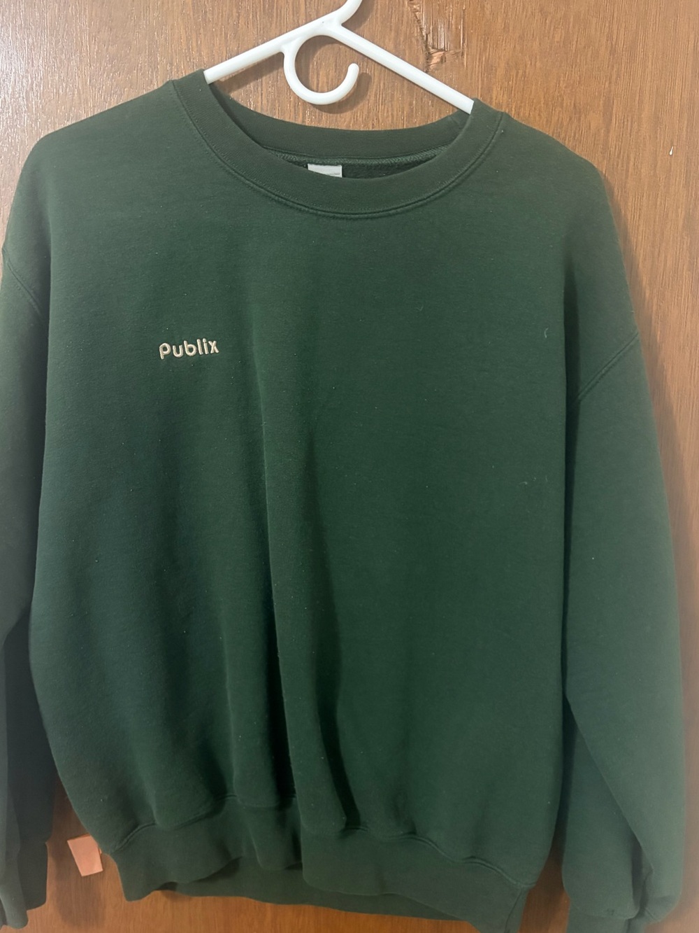 Publix Dark Green Crewneck Sweatshirt pull over